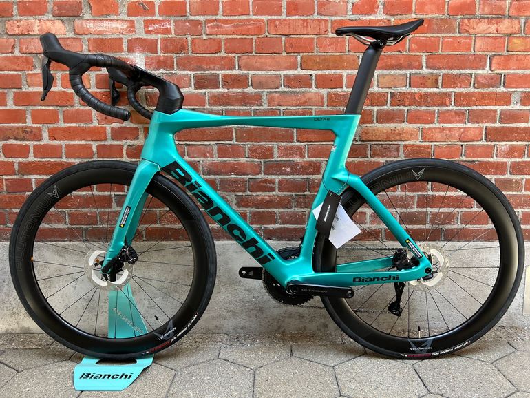 Używany Bianchi Oltre Shimano Ultegra Di2 2026 Road & Gravel — zdjęcie 12 z 17