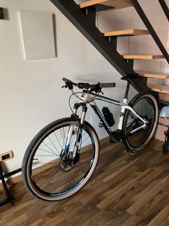 Used Trek Superfly 2013 2013 Mountainbike, White, 29 — image 2 of 5