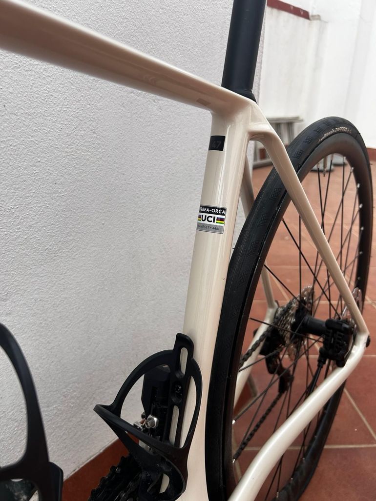 Gebrauchtes Orbea ORCA M30i 2025 2025 Road & Gravel, Weiß — Bild 5 von 9