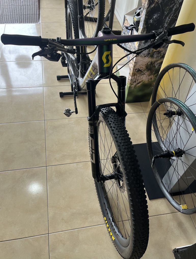 Brugt Scott Spark RC World Cup EVO 2022 2022 Mountainbike — billede 2 af 7