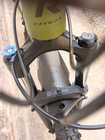 Tweedehands Raymon Custom Tektro 2024 Mountainbike — afbeelding 8 van 20
