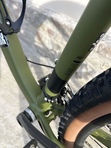 Tweedehands Raymon Custom Tektro 2024 Mountainbike — afbeelding 19 van 20