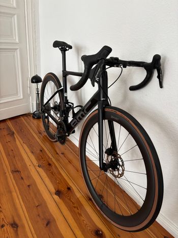 Brugt BMC Roadmachine FIVE 2023 2023 Road & Gravel — billede 2 af 7