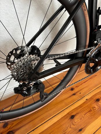 Brugt BMC Roadmachine FIVE 2023 2023 Road & Gravel — billede 7 af 7
