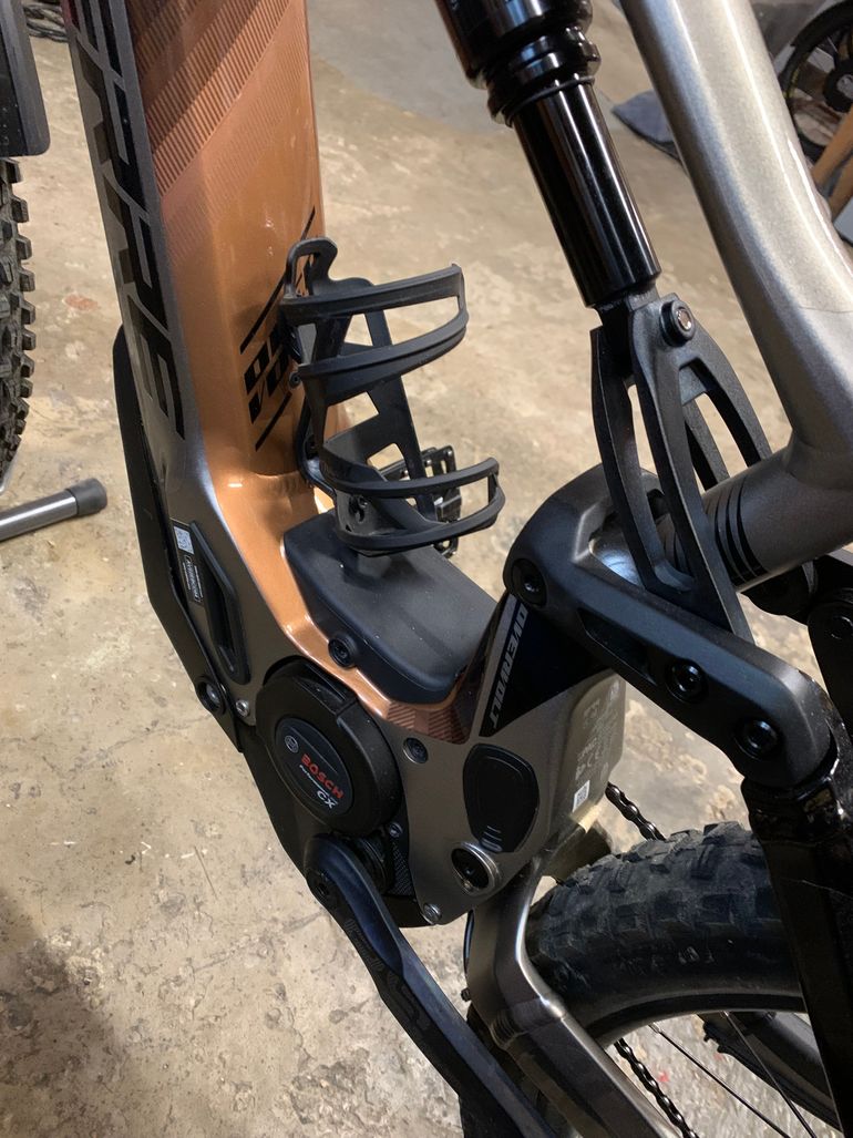 Lapierre Overvolt AM 6.6 2021 2021 Mountainbike usato, Grigio chiaro — immagine 5 di 8