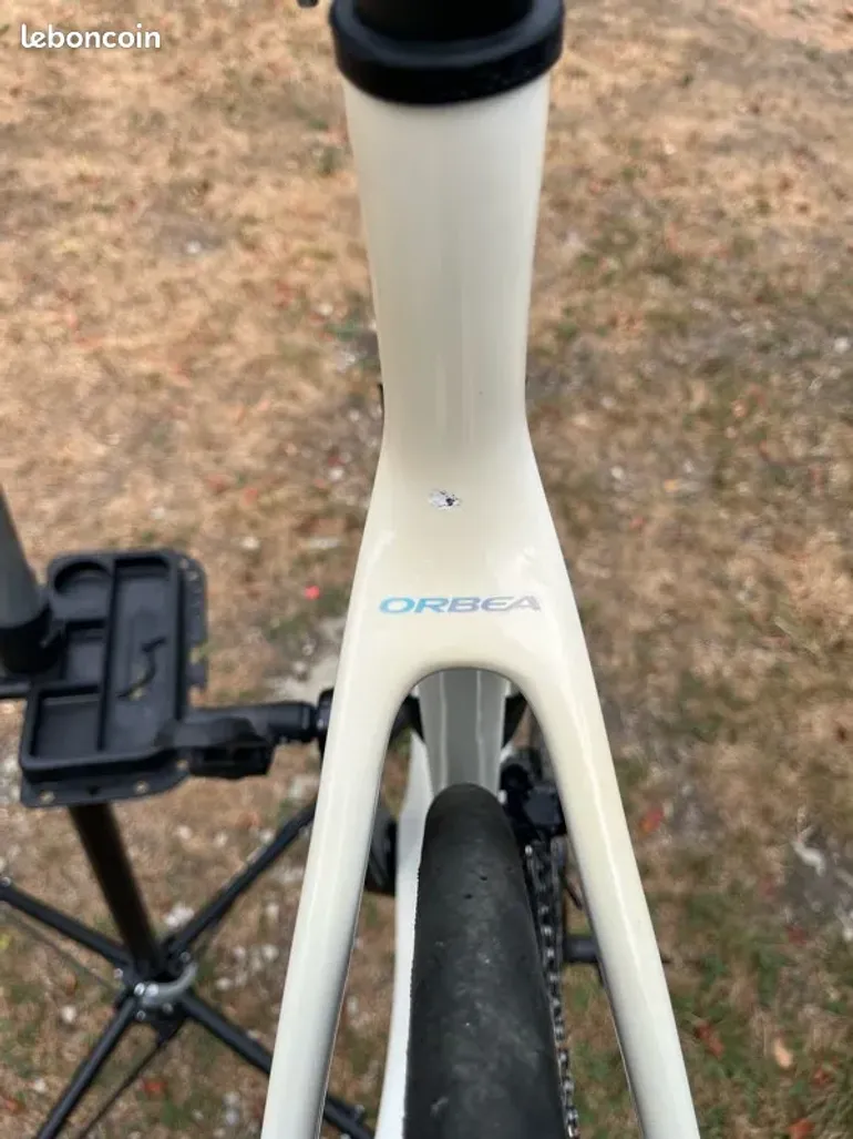 Used Orbea Orca M30 2021 Road & Gravel, White — image 7 of 18