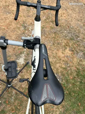 Used Orbea Orca M30 2021 Road & Gravel, White — image 8 of 18