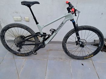 Käytetty Radon SKEEN TRAIL 9.0 2023 2023 MTB