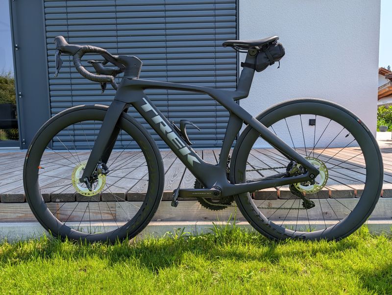 Trek Madone SLR 7 Gen 7 2024 2024 Road & Gravel d'occasion