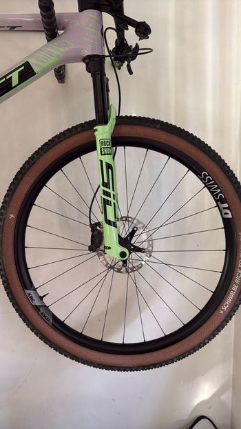 Gebrauchtes Scott Scale RC World Cup 2026 2026 Mountainbike, Violett, 29 — Bild 6 von 7