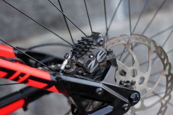 Kellys NOID 70 2018 Mountainbike usato, Rosso — immagine 28 di 29
