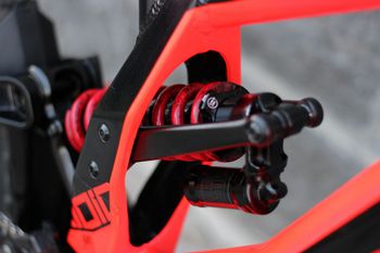 Kellys NOID 70 2018 Mountainbike usato, Rosso — immagine 11 di 29
