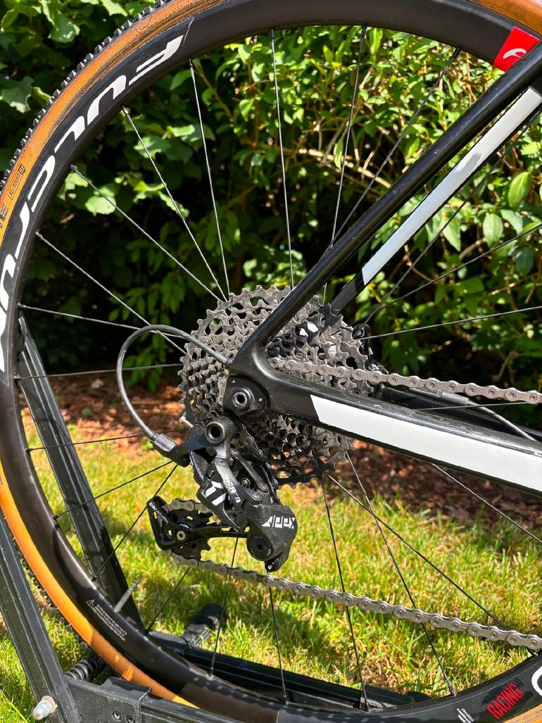 Gebrauchtes Giant TCX Advanced 2020 2020 Road & Gravel, Weiß — Bild 3 von 7