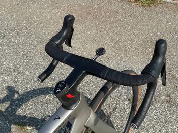 Used Pinarello F5 Shimano Ultegra 2023 2023 Road & Gravel, Light Gray — image 3 of 21