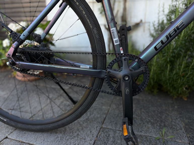 CUBE HYDE, RACE 2023 2023 Urban usato, Viola — immagine 3 di 7