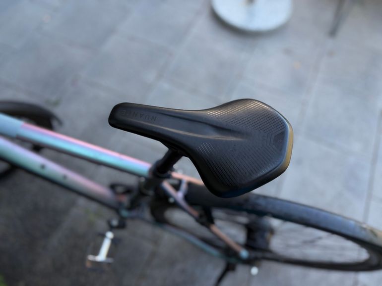 CUBE HYDE, RACE 2023 2023 Urban usato, Viola — immagine 6 di 7