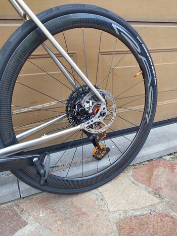 Używany edelbikes Route Inox Frameset 2026 Road & Gravel — zdjęcie 4 z 5