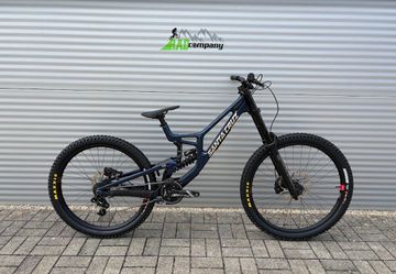 Tweedehands Santa Cruz V10 DH S 2027 2027 MTB