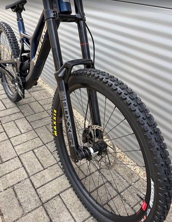 Brugt Santa Cruz V10 DH S 2027 2027 Mountainbike — billede 4 af 13