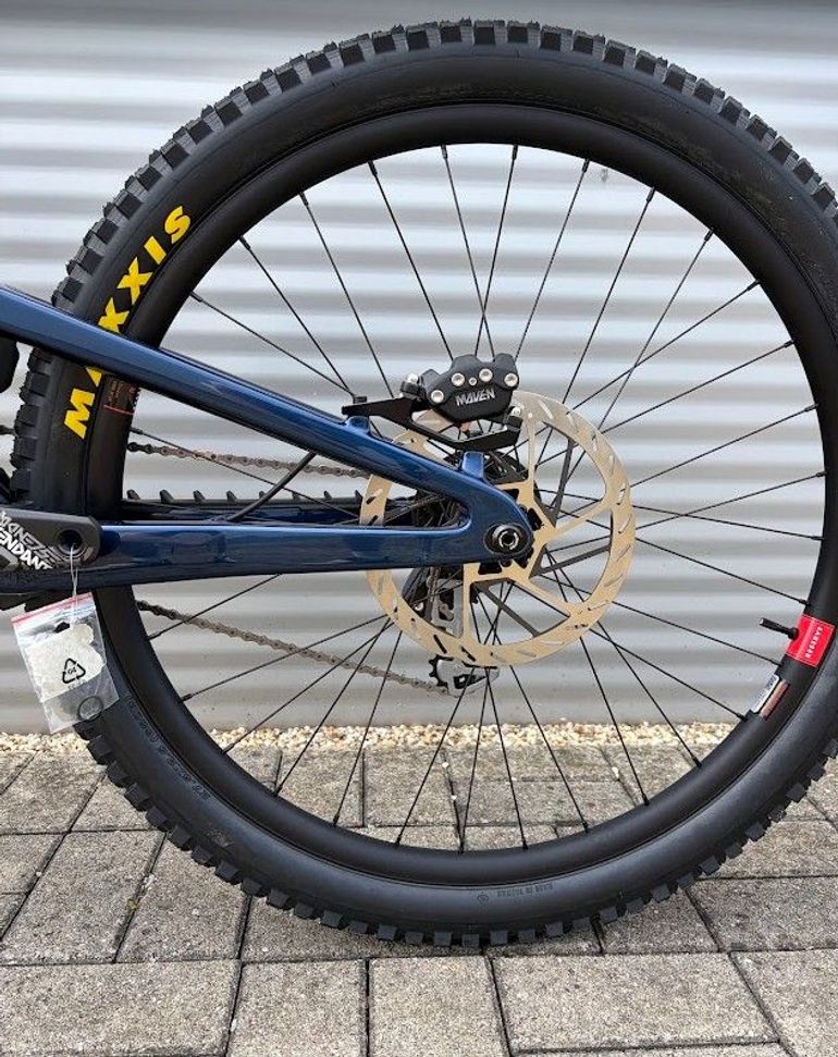 Brugt Santa Cruz V10 DH S 2027 2027 Mountainbike — billede 7 af 13