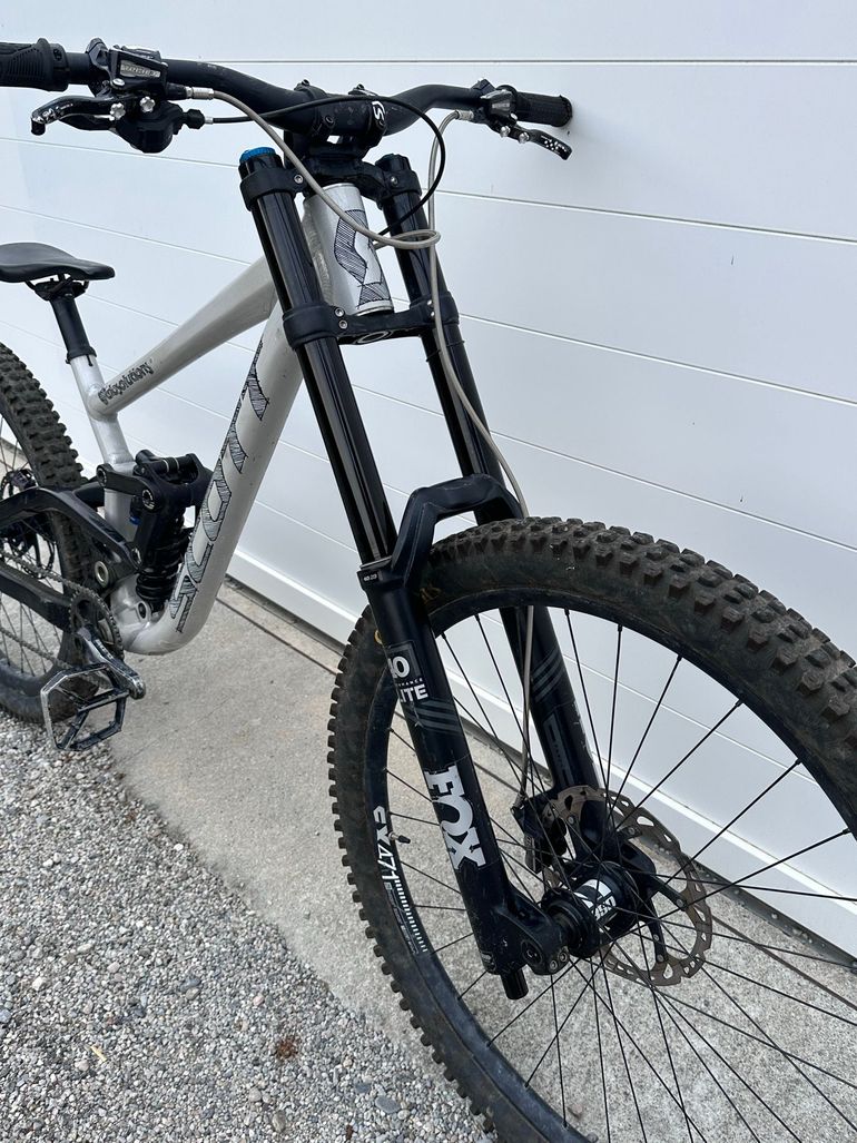 Brugt Scott Gambler 710 2019 2019 Mountainbike — billede 2 af 5