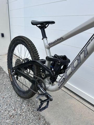 Tweedehands Scott Gambler 710 2019 2019 Mountainbike — afbeelding 3 van 5