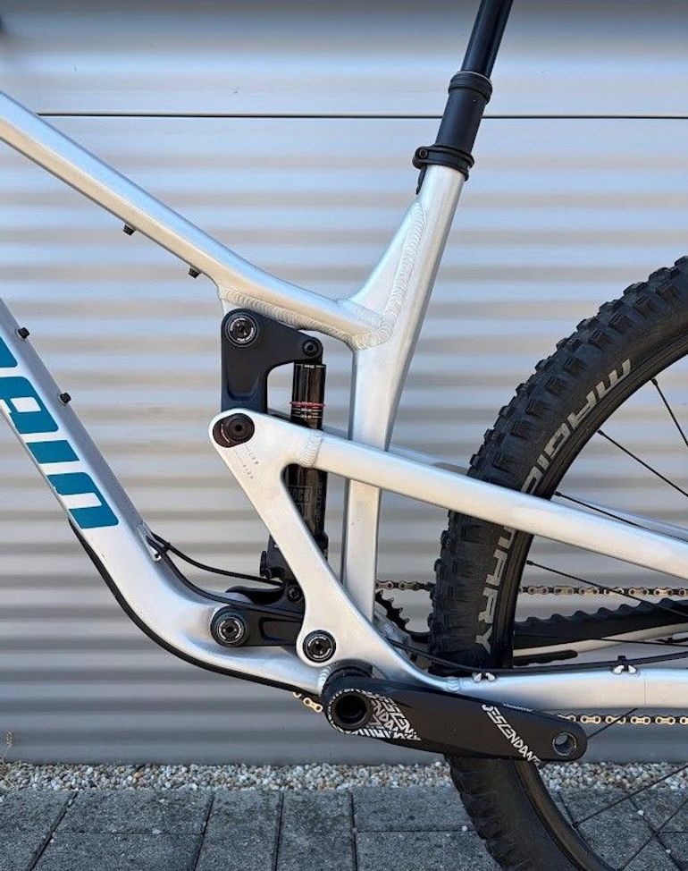 Propain Tyee AL 29 Performance 2023 2023 Mountainbike usato, Grigio chiaro — immagine 8 di 13