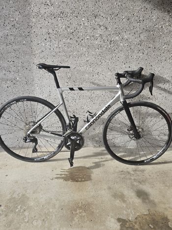 Gebrauchtes Cannondale CAAD13 105 Di2 2024 2024 Road & Gravel