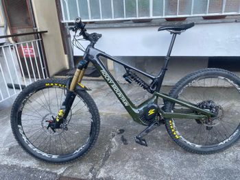 Gebrauchtes Rocky Mountain Altitude Powerplay Carbon 90 Rally Edition 2022 2022 MTB