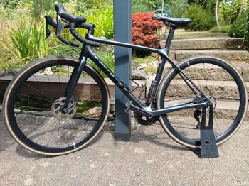 Used Giant Tcr Shimano Ultegra Di2 (12 Speed) 2023 Road & Gravel