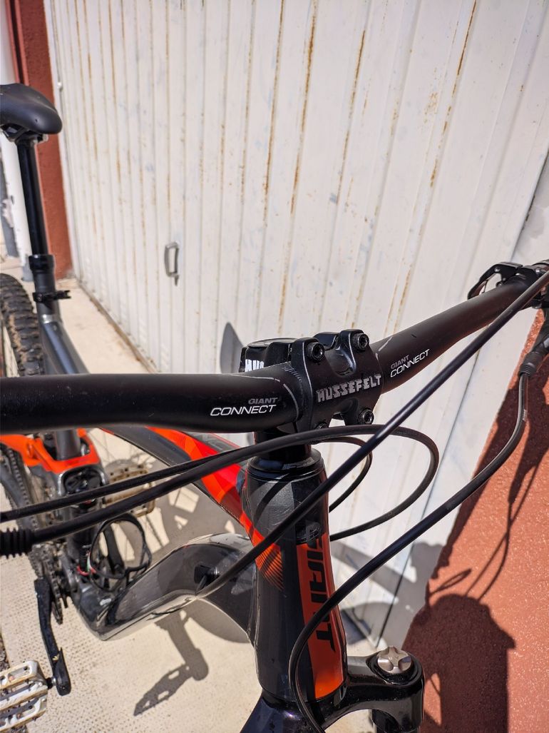 Used Giant Trance 3 2018 2018 Mountainbike, Light Gray, 27.5 — image 6 of 8