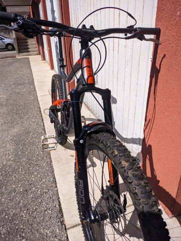 Giant Trance 3 2018 2018 Mountainbike d'occasion — image 7 sur 8