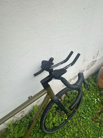 Used Titici Custom SRAM Rival eTap AXS 2023 Road & Gravel, Green — image 4 of 8