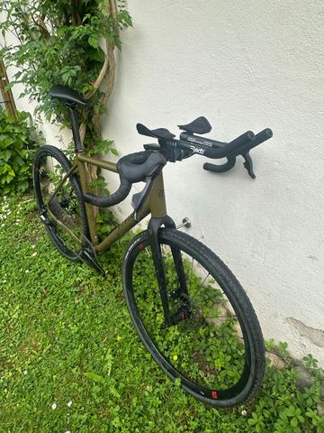 Used Titici Custom SRAM Rival eTap AXS 2023 Road & Gravel, Green — image 7 of 8