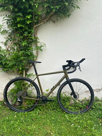 Used Titici Custom SRAM Rival eTap AXS 2023 Road & Gravel, Green — image 3 of 8