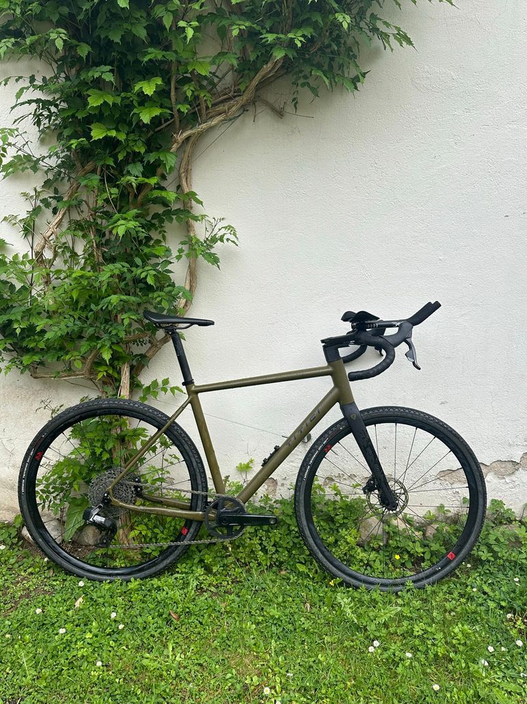 Used Titici Custom SRAM Rival eTap AXS 2023 Road & Gravel, Green — image 3 of 8