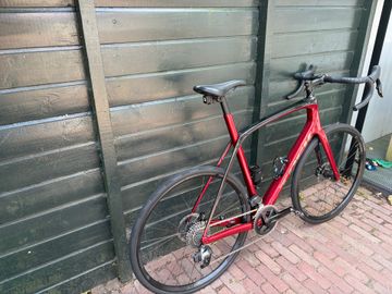 Trek Domane SRAM Rival eTap AXS 2022 Road & Gravel usato, Rosso — immagine 3 di 23
