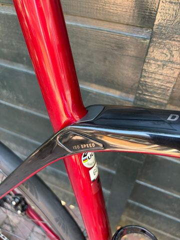 Trek Domane SRAM Rival eTap AXS 2022 Road & Gravel usato, Rosso — immagine 20 di 23