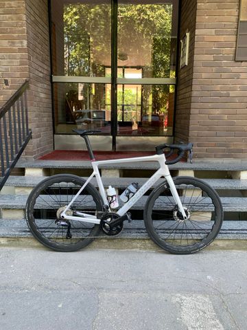 Używany Colnago V4Rs Shimano Ultegra Di2 2026 2026 Road & Gravel