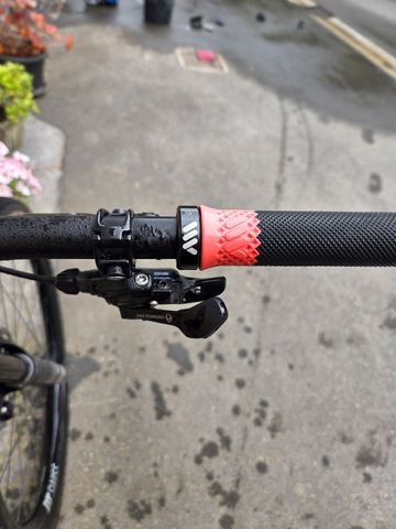 Tweedehands Canyon Neuron CF 9 SL 2021 2021 Mountainbike — afbeelding 7 van 9