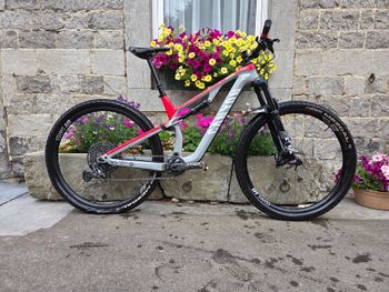 Canyon Neuron CF 9 SL 2021 2021 MTB d'occasion