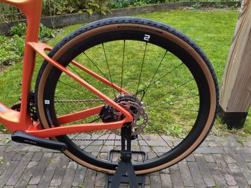Použité Giant Revolt Advanced 0 2023 2023 Road & Gravel — obrázek 12 z 16