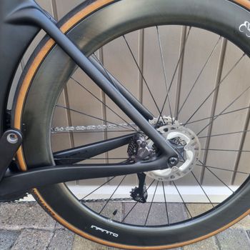 Used KRUSH Custom Shimano Ultegra Di2 2024 Road & Gravel, Black — image 31 of 51