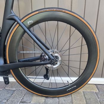 Used KRUSH Custom Shimano Ultegra Di2 2024 Road & Gravel, Black — image 6 of 51