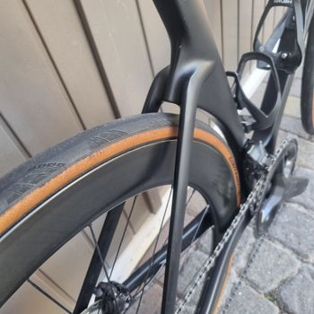 Used KRUSH Custom Shimano Ultegra Di2 2024 Road & Gravel, Black — image 46 of 51