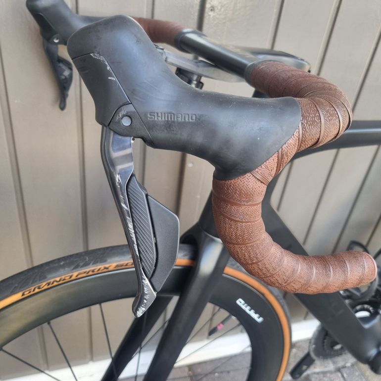 Used KRUSH Custom Shimano Ultegra Di2 2024 Road & Gravel, Black — image 35 of 51