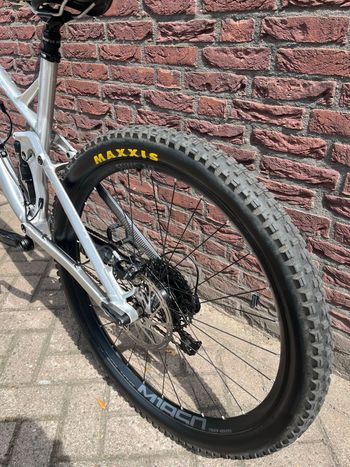 Canyon Spectral SRAM GX Eagle 2018 Mountainbike usato, Grigio chiaro — immagine 11 di 11