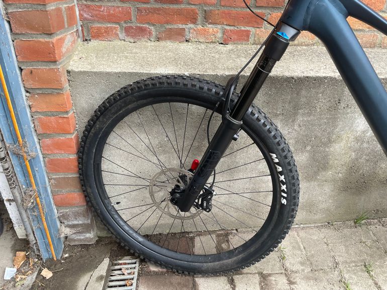 Tweedehands Scott 930 2023 Mountainbike — afbeelding 2 van 12