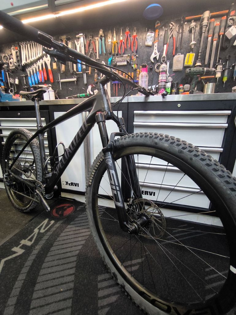 Gebrauchtes Specialized Epic Hardtail Pro 2019 2019 Mountainbike, Schwarz, 29 — Bild 2 von 7
