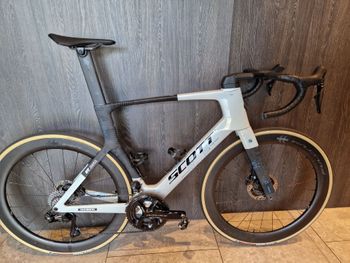 Used Scott Foil Shimano Dura Ace Di2 2026 Road & Gravel